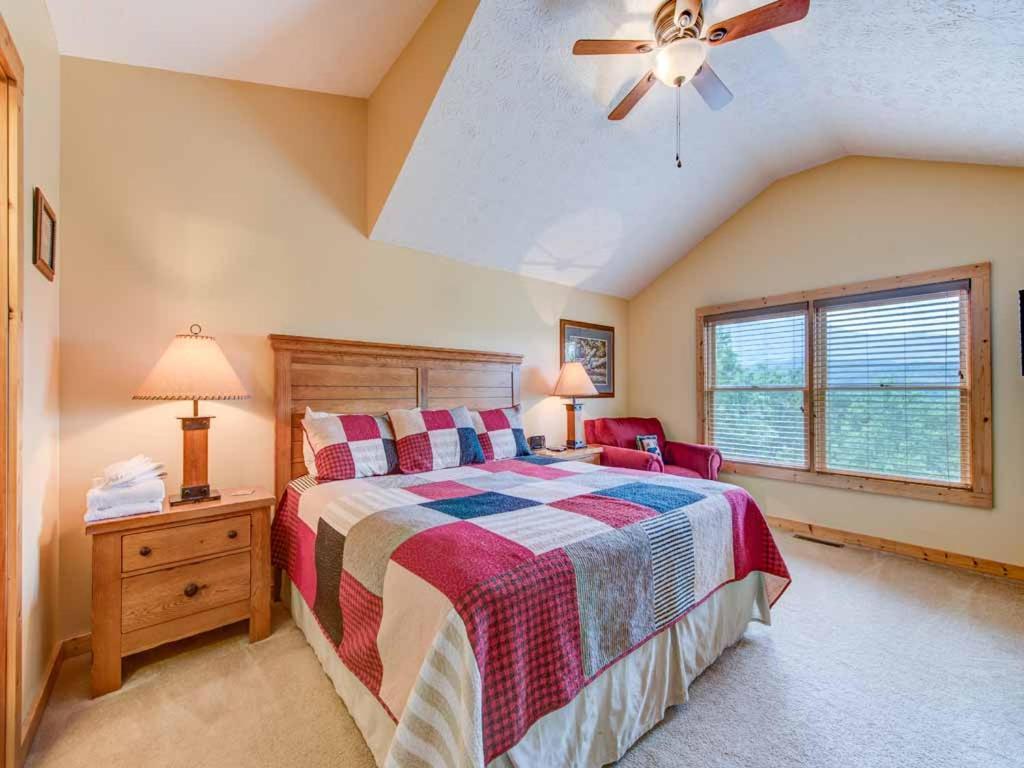 Highpoint Escape Villa Gatlinburg Exterior photo