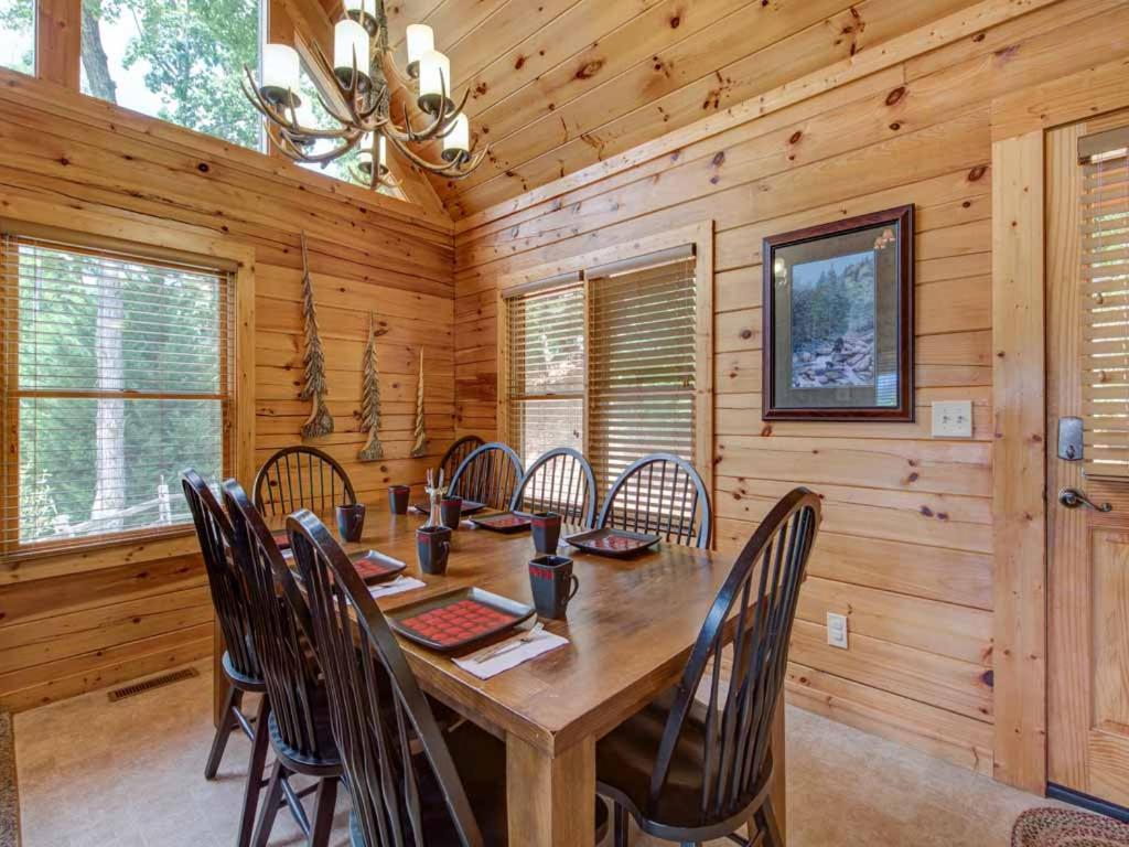 Highpoint Escape Villa Gatlinburg Exterior photo